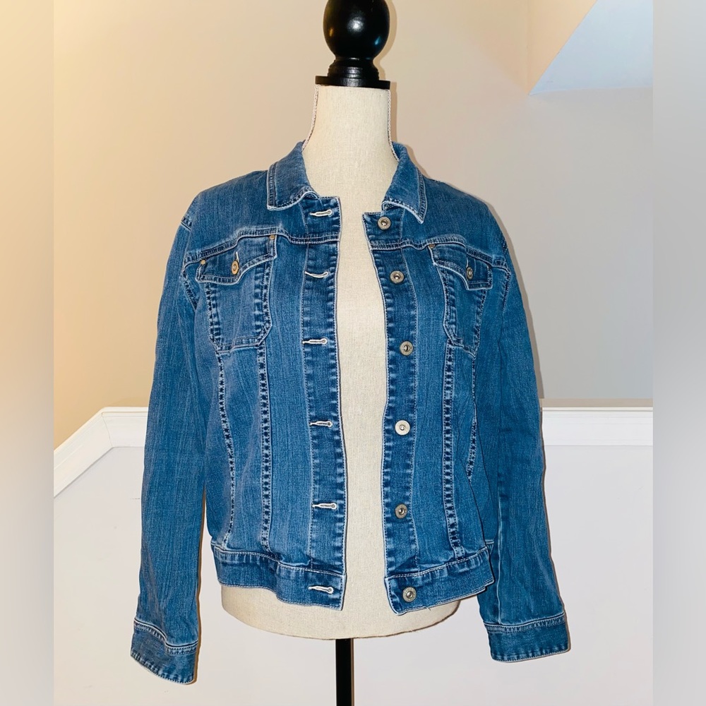 🌸SOLD🌸Fresh Produce Denim Jacket 🌸 Size XL